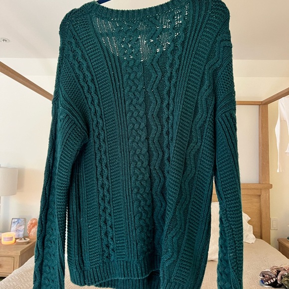 Garage Green Fall/Winter Throw Sweater - Picture 3 of 5